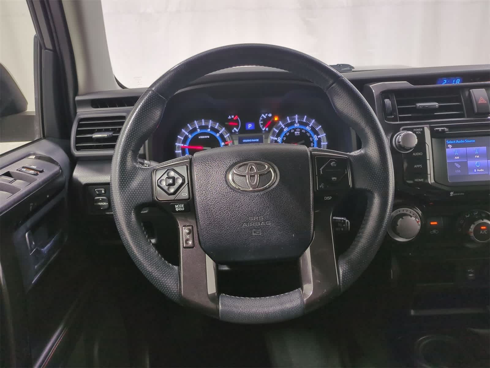 Thumbnail: 2015 Toyota 4Runner - 23