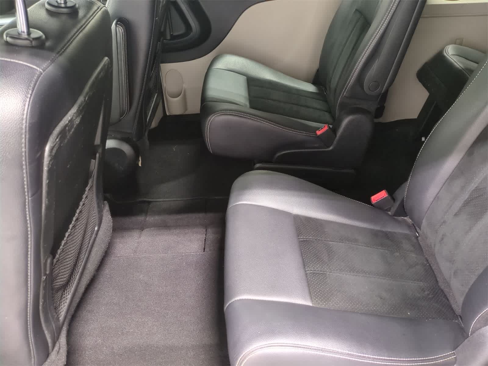 Thumbnail: 2014 Dodge Grand Caravan - 20
