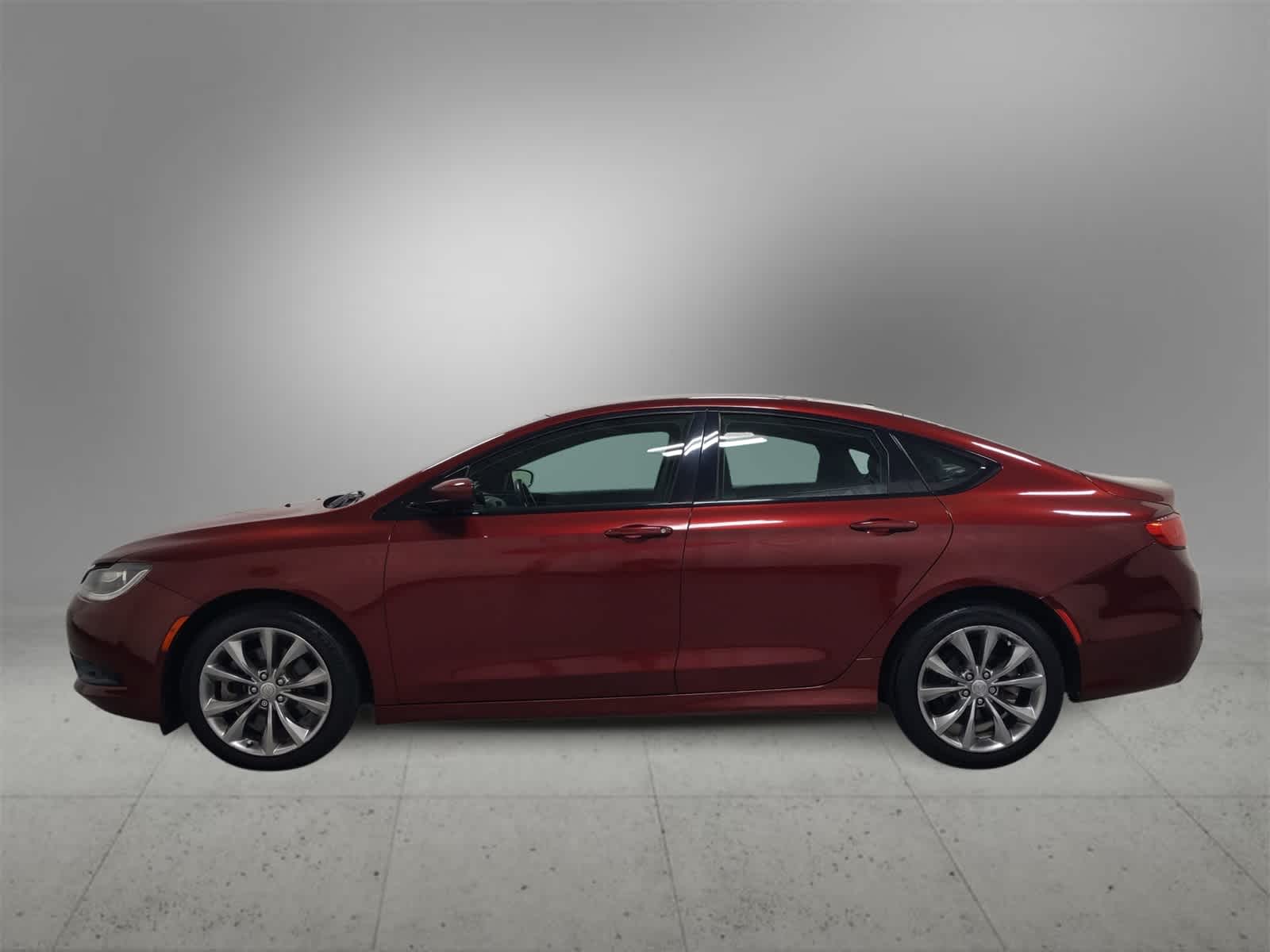 Thumbnail: 2015 Chrysler 200 - 5