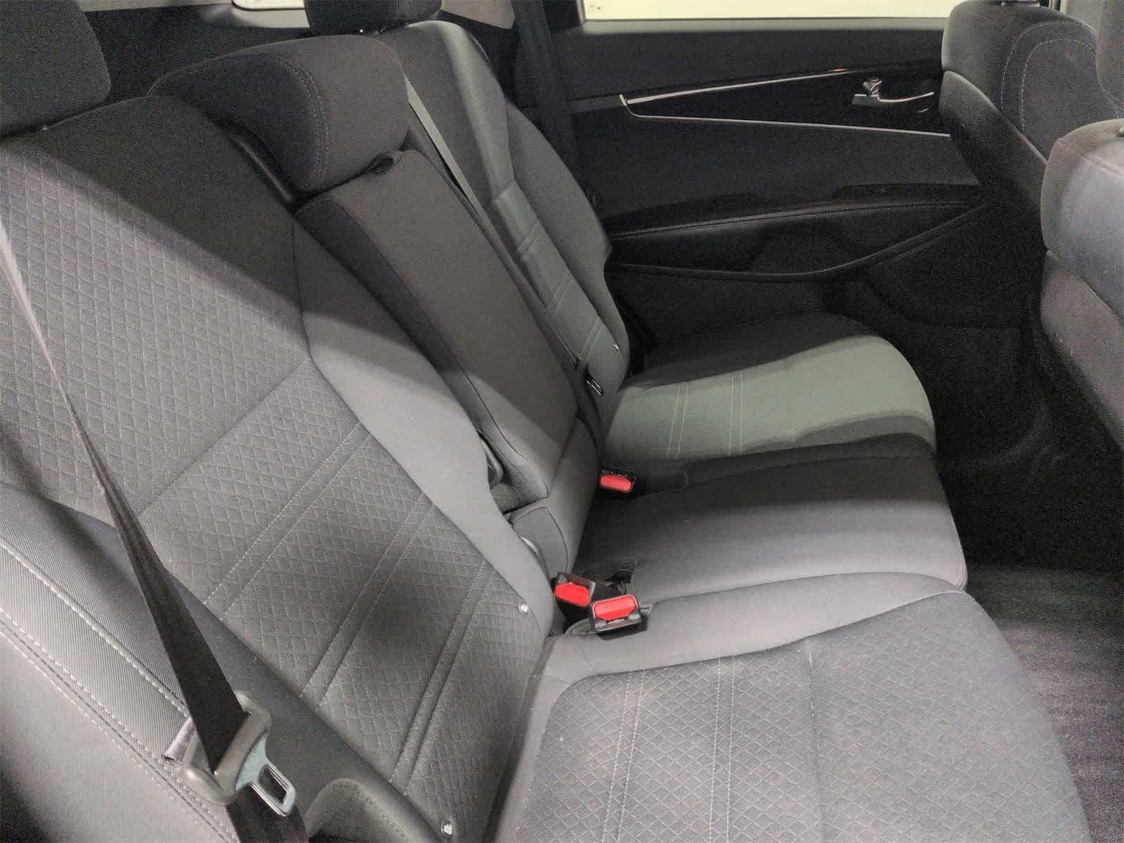 Thumbnail: 2016 Kia Sorento - 21