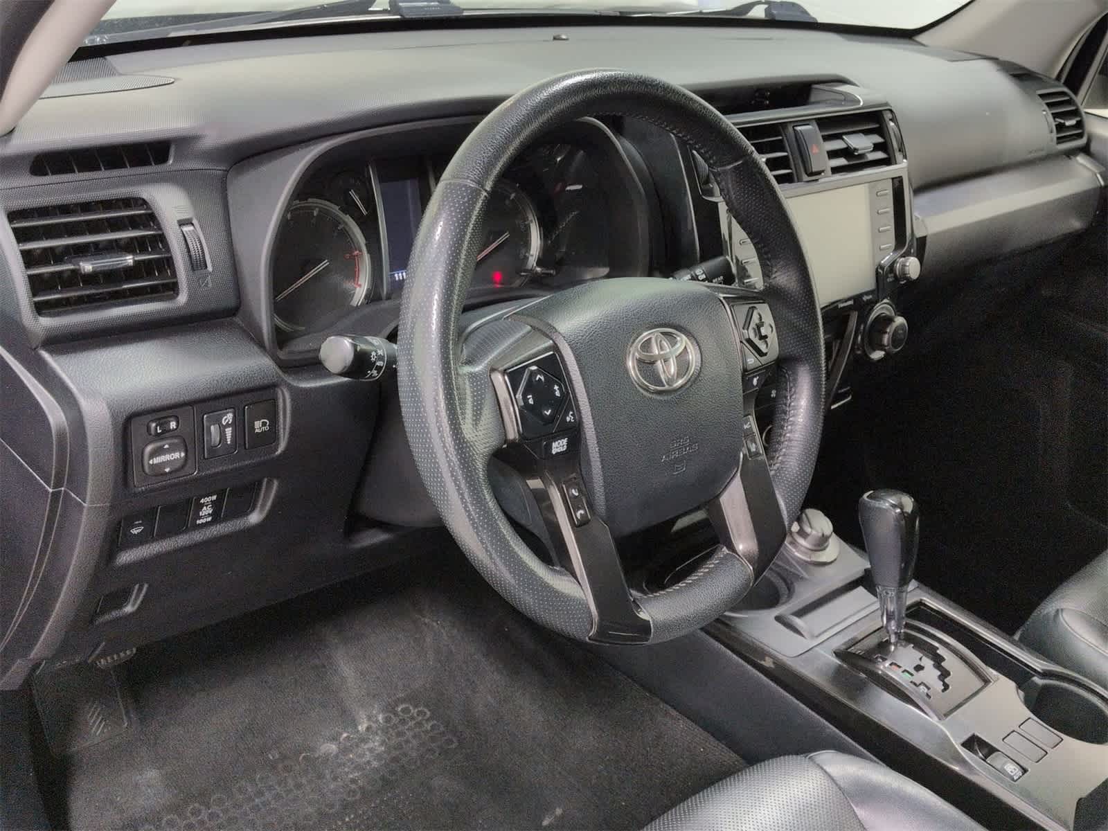 Thumbnail: 2021 Toyota 4Runner - 10