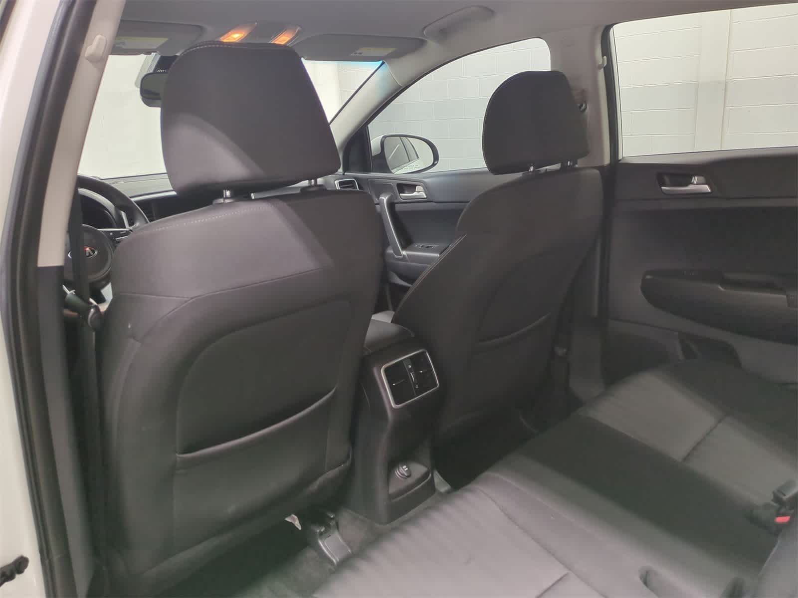 Thumbnail: 2020 Kia Sportage - 19