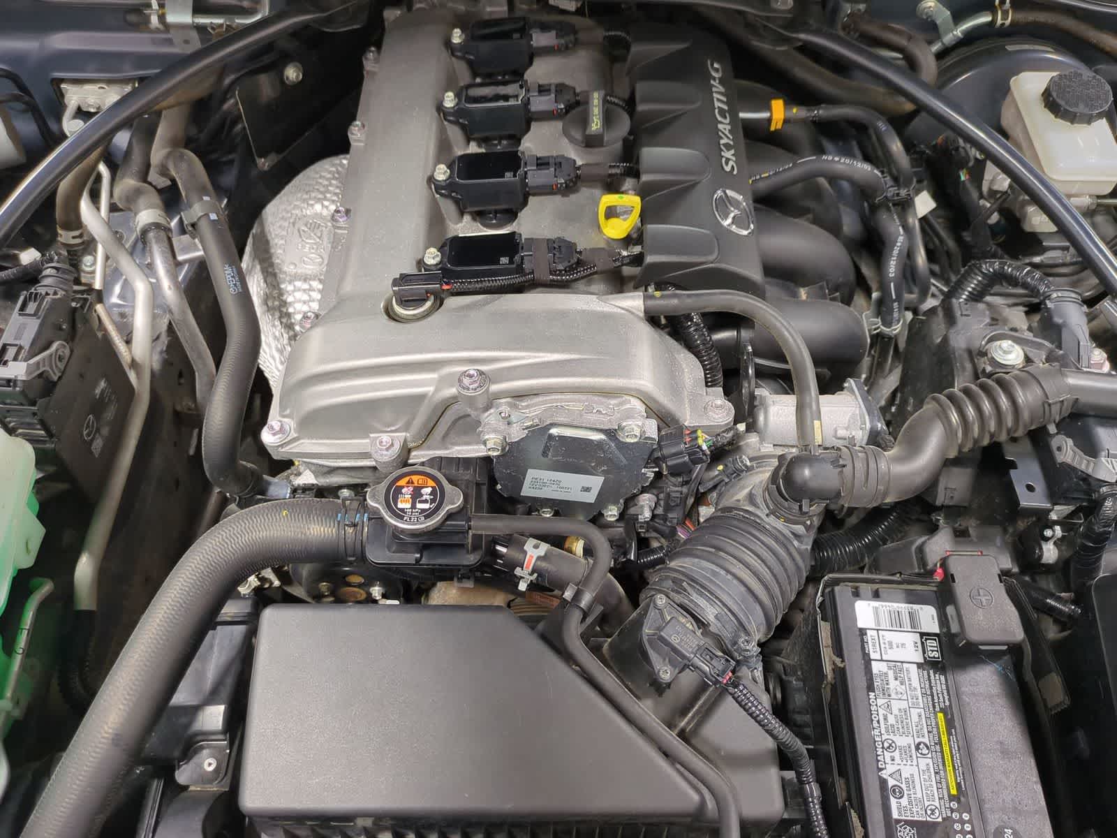 Thumbnail: 2021 Mazda MX-5 Miata - 14