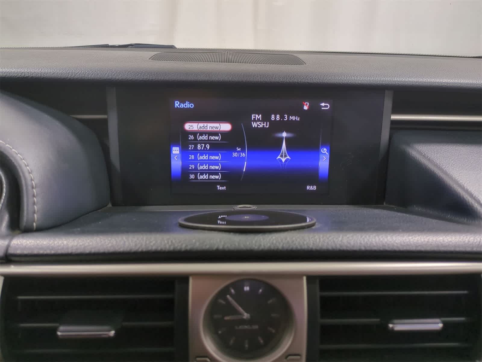 Thumbnail: 2014 Lexus IS - 30
