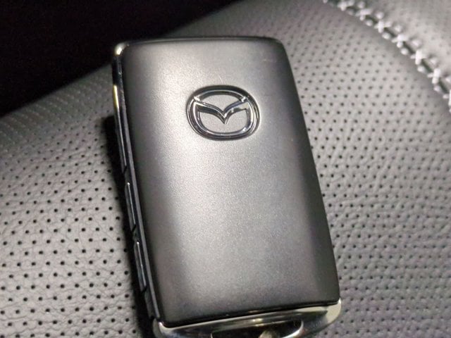 Thumbnail: 2026 Mazda MX-5 Miata - 30