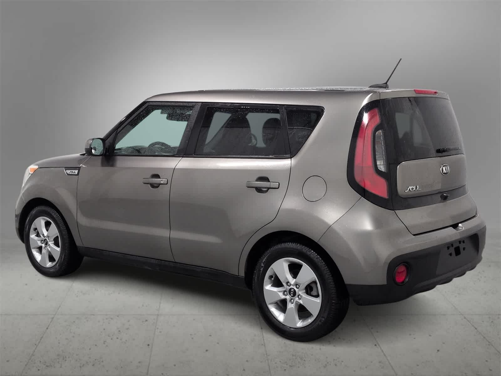 Thumbnail: 2018 Kia Soul - 6