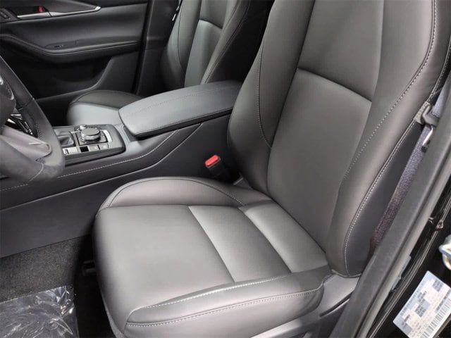 Thumbnail: 2026 Mazda CX-30 - 17