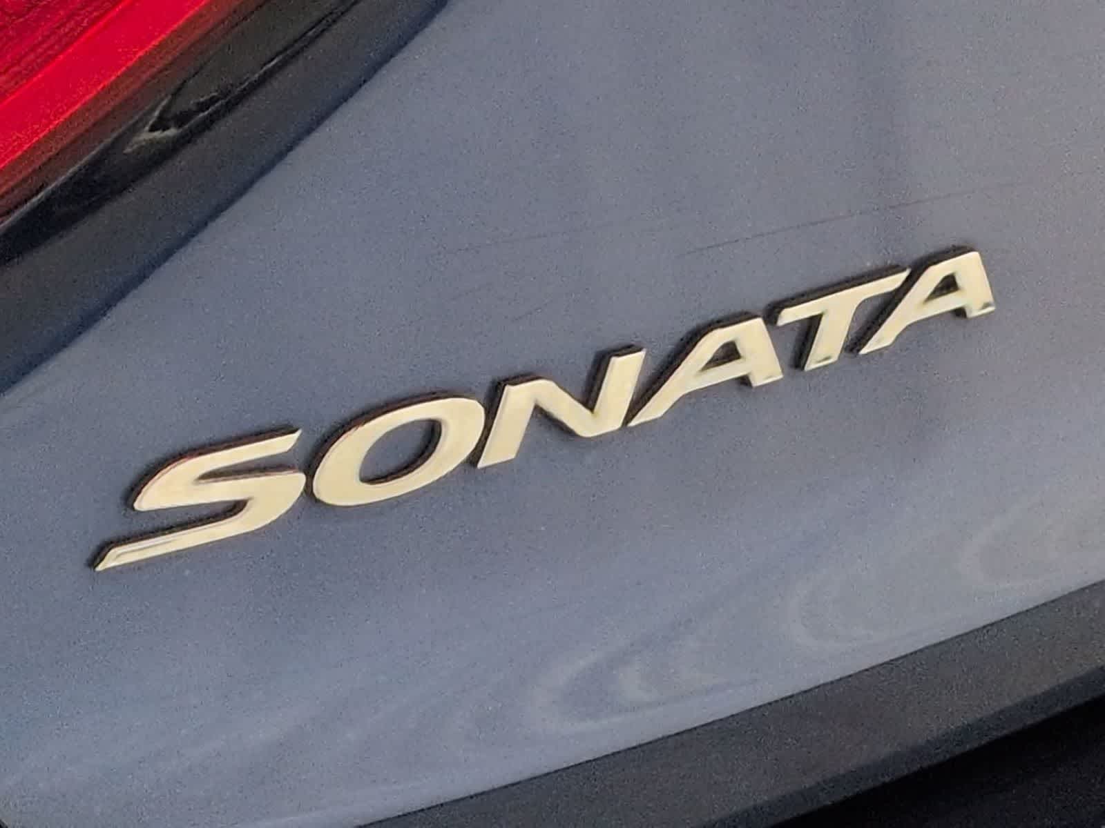 Thumbnail: 2017 Hyundai Sonata - 13