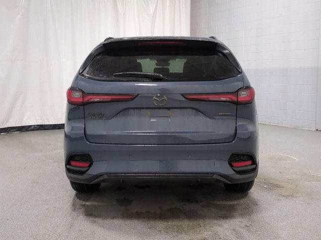 Thumbnail: 2026 Mazda CX-70 - 13