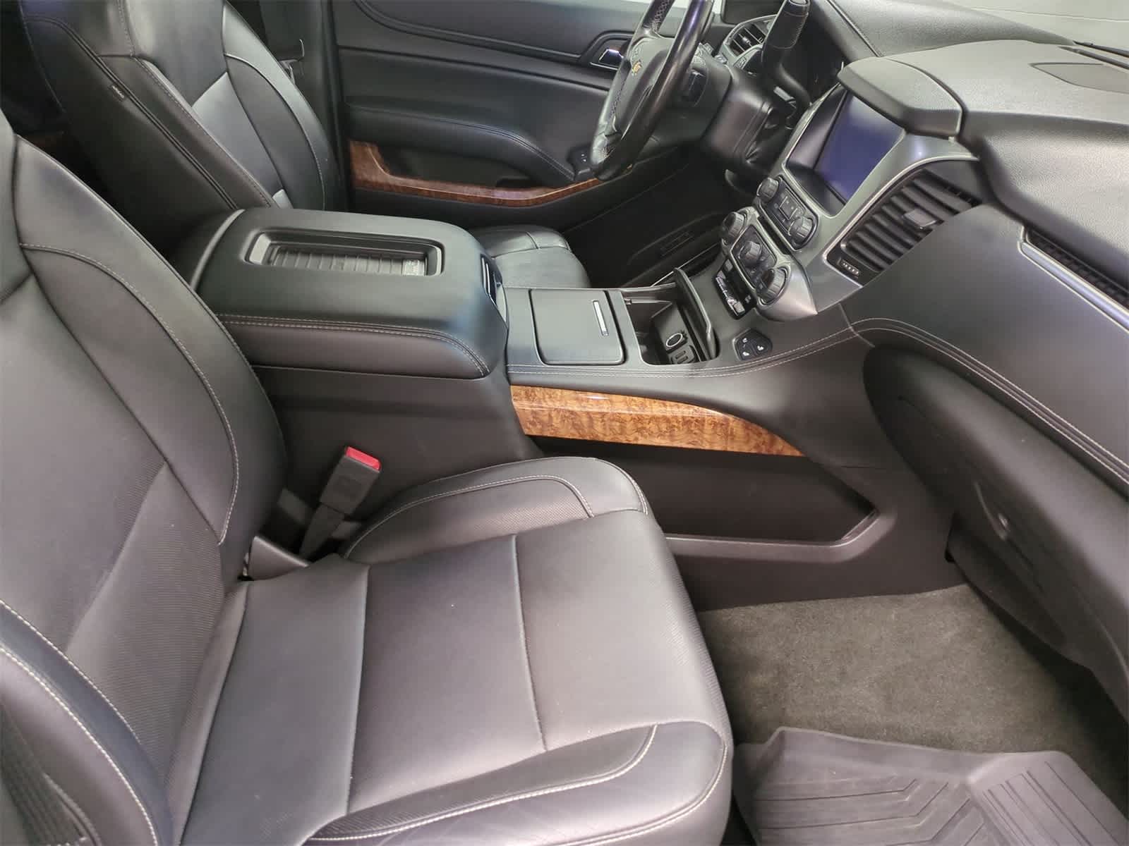 Thumbnail: 2018 Chevrolet Suburban - 23