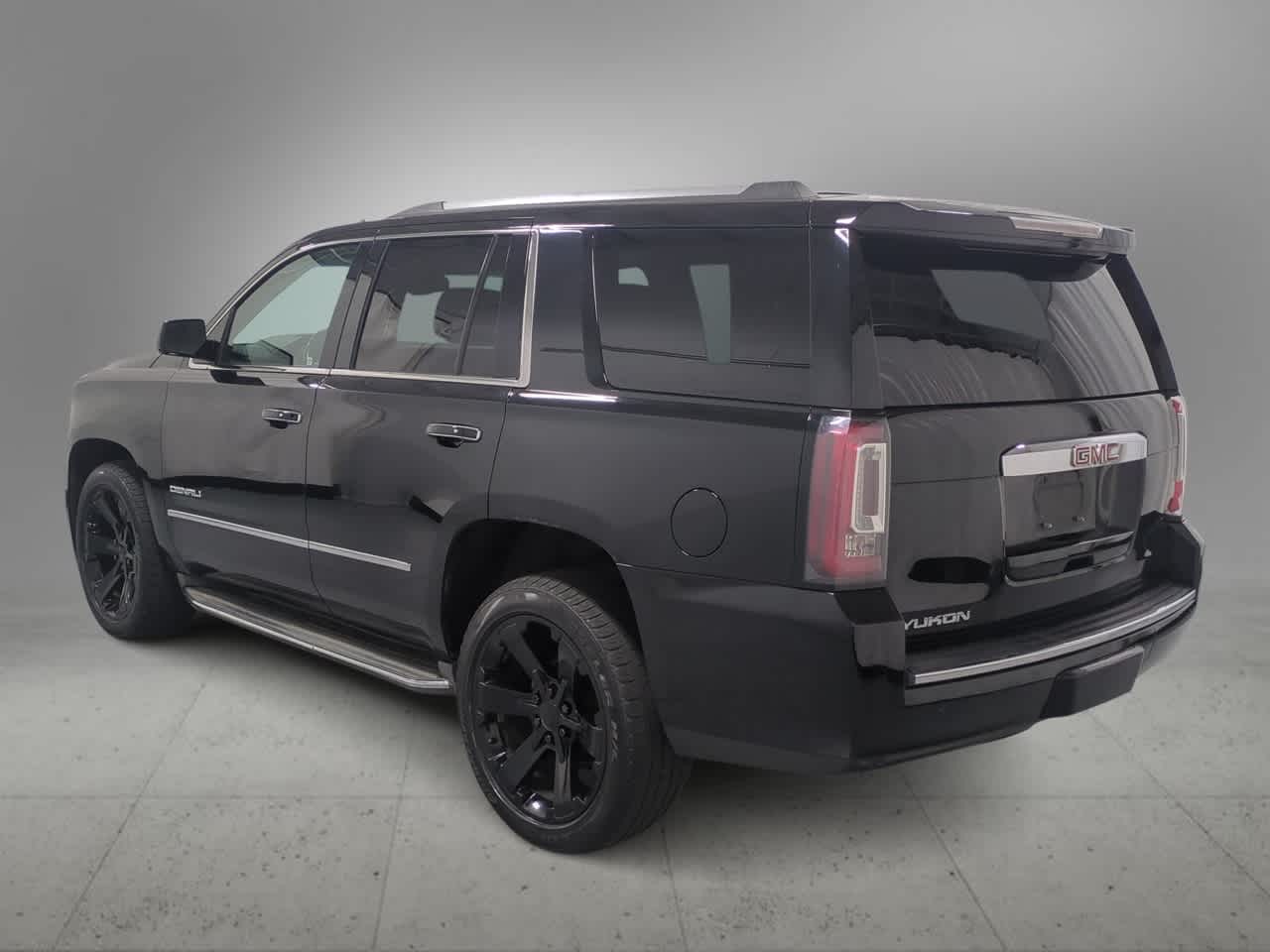 Thumbnail: 2015 GMC Yukon - 6
