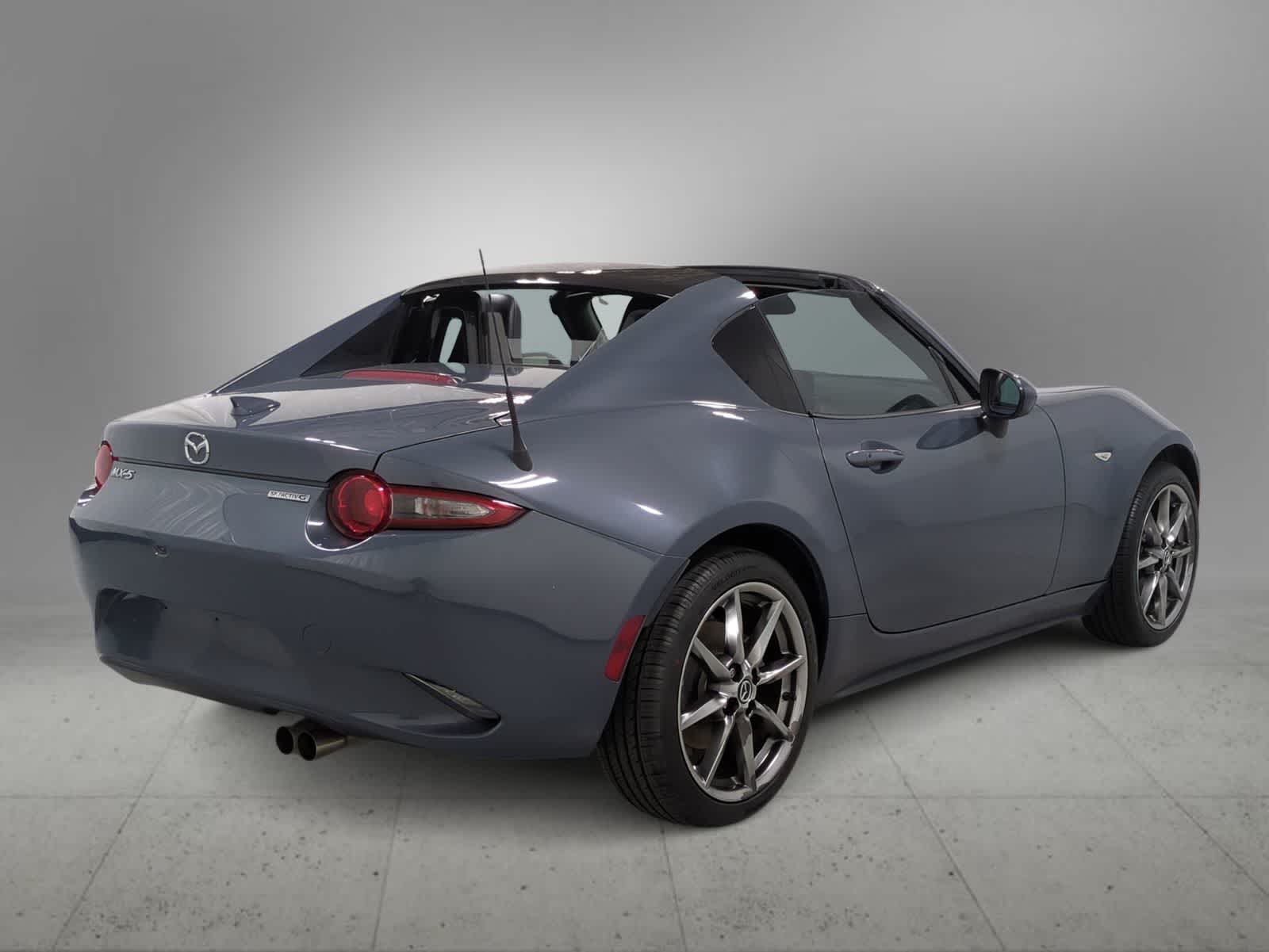 Thumbnail: 2021 Mazda MX-5 Miata - 8