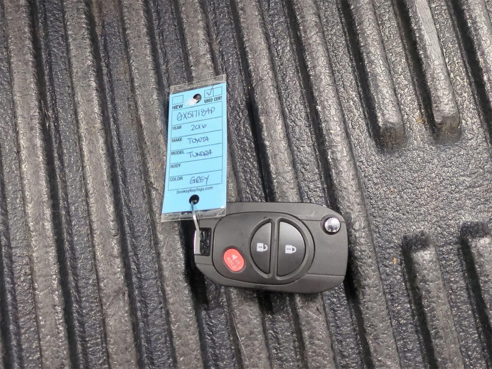 2016 Toyota Tundra SR5 34