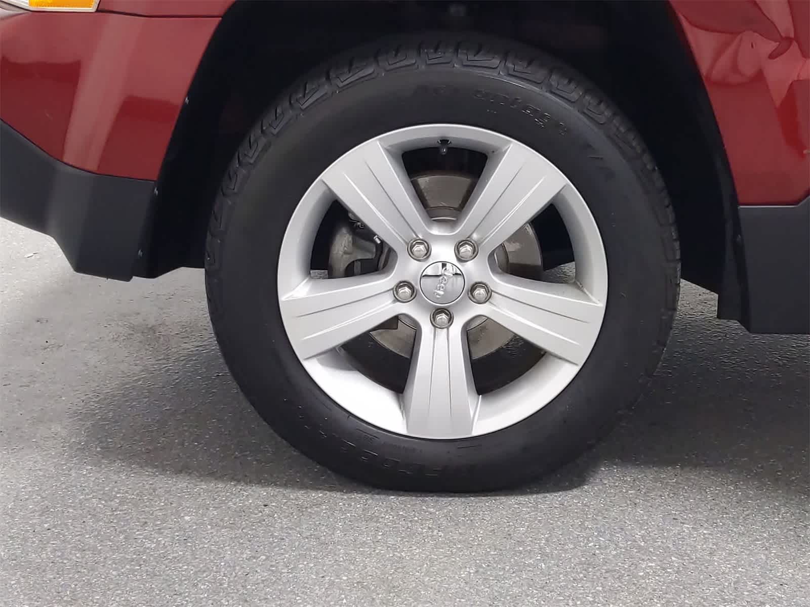 Thumbnail: 2014 Jeep Patriot - 14