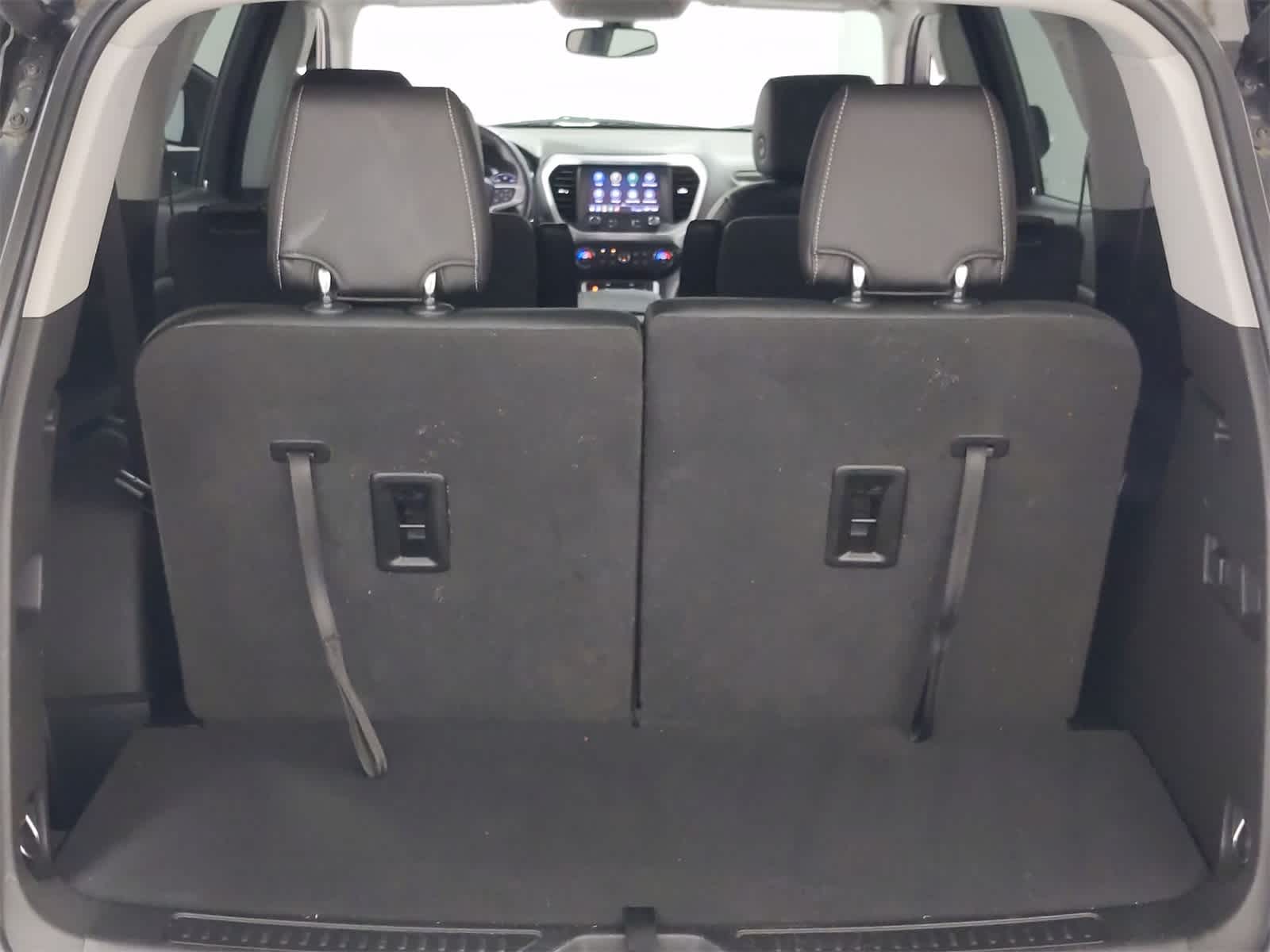 Thumbnail: 2020 GMC Acadia - 35