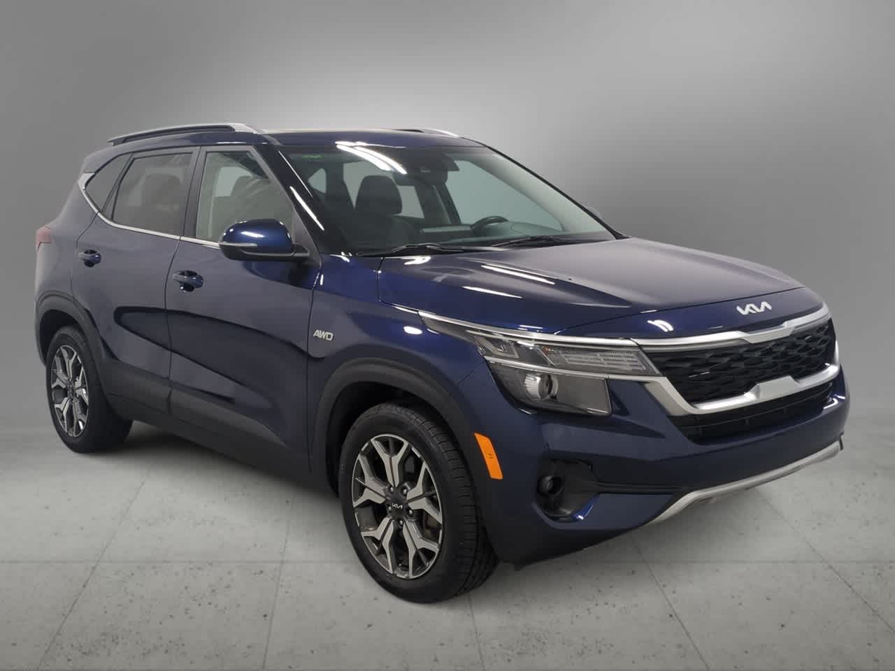 Thumbnail: 2022 Kia Seltos - 2
