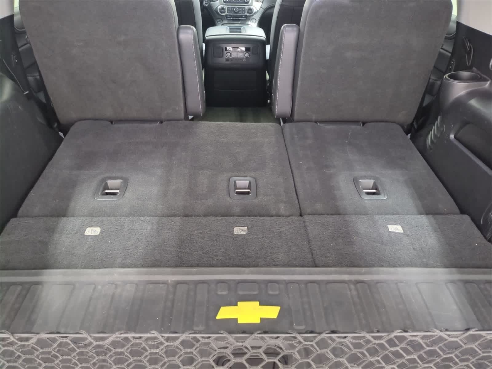 Thumbnail: 2018 Chevrolet Tahoe - 36