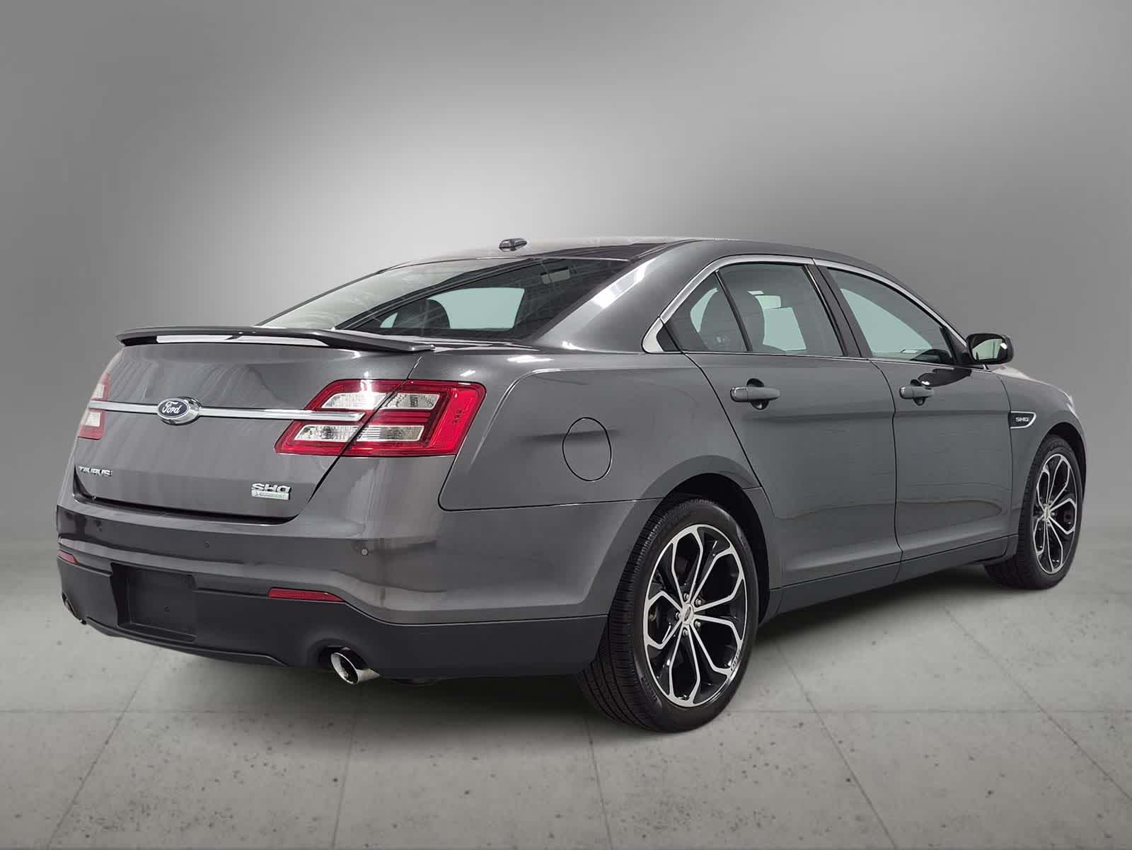 Thumbnail: 2018 Ford Taurus - 8