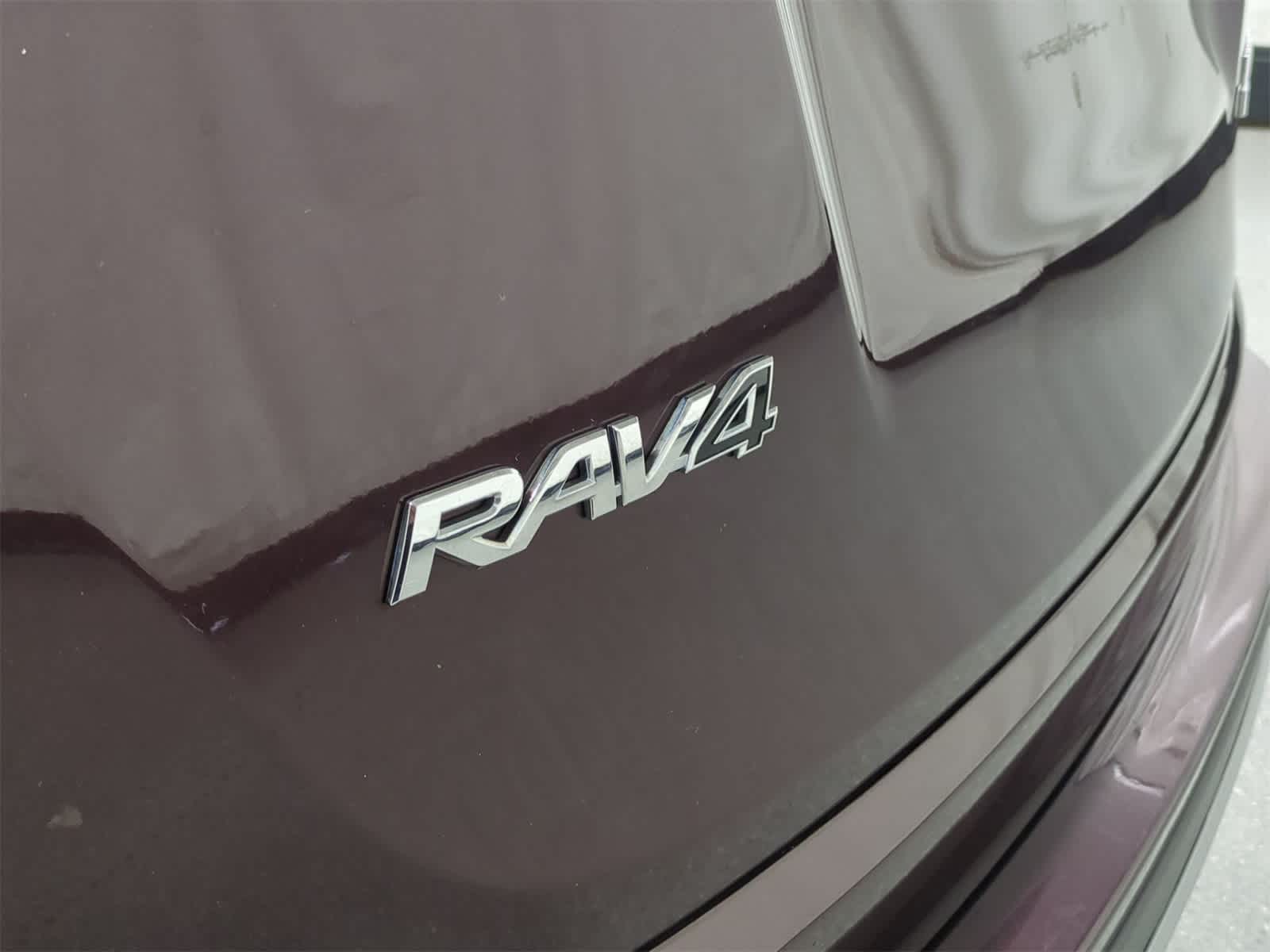 Thumbnail: 2017 Toyota RAV4 - 13
