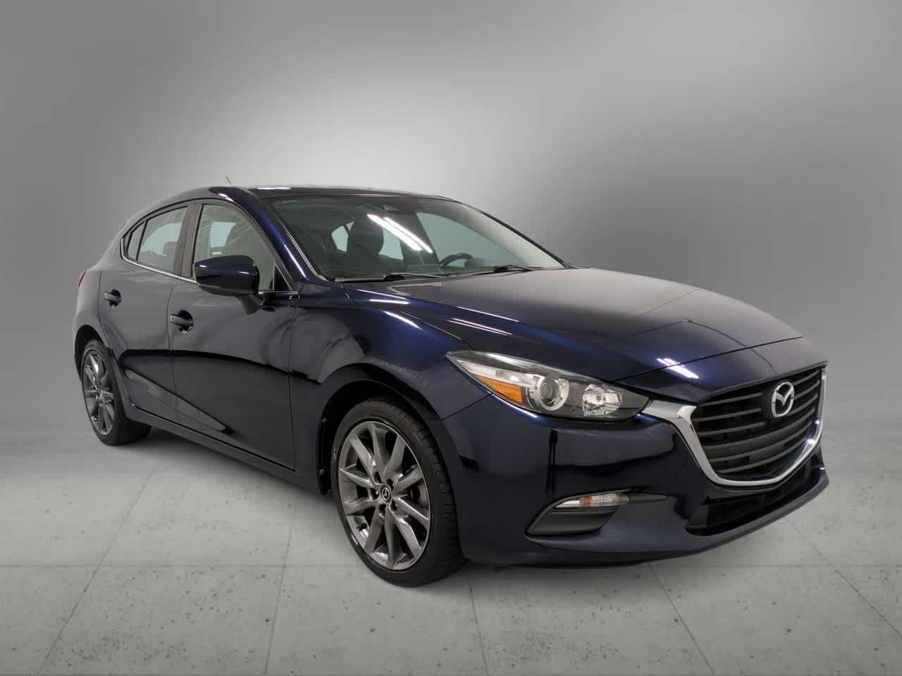 Thumbnail: 2018 Mazda Mazda3 - 2