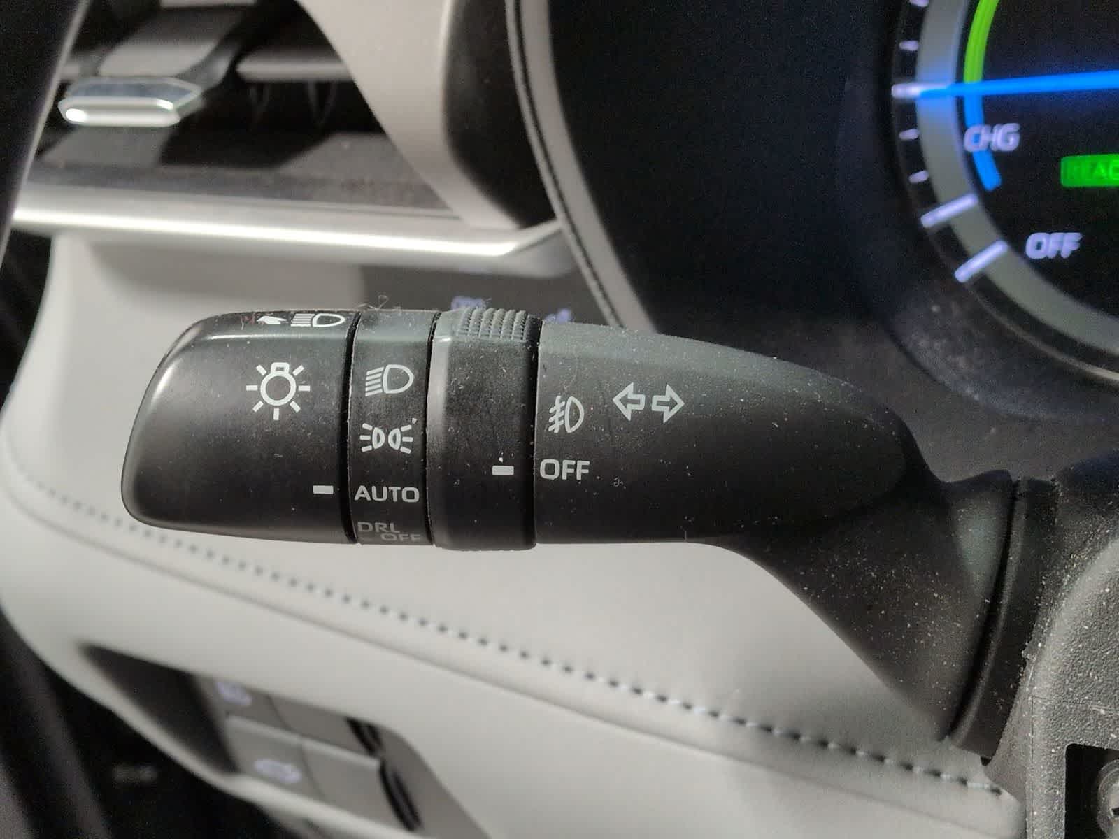 Thumbnail: 2022 Toyota Highlander - 27