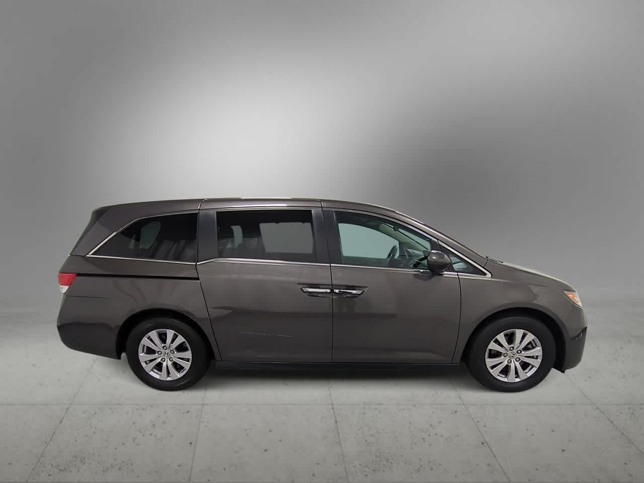 Thumbnail: 2016 Honda Odyssey - 9
