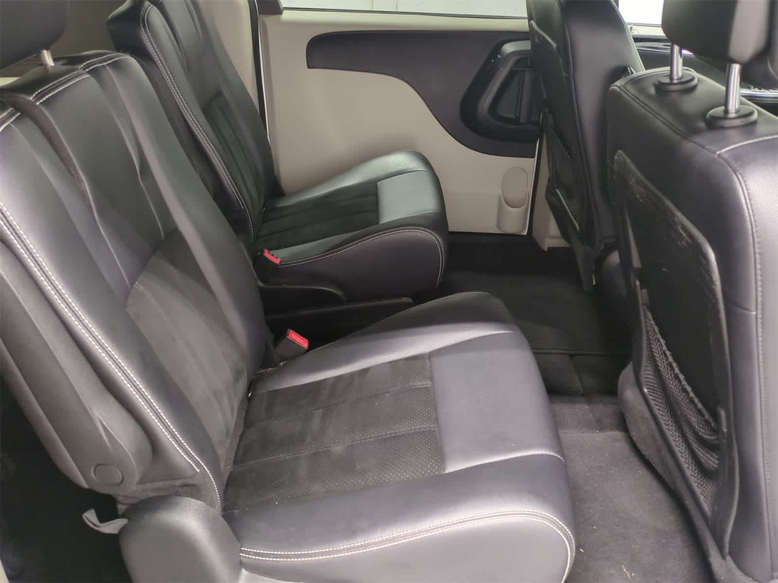 Thumbnail: 2014 Dodge Grand Caravan - 21