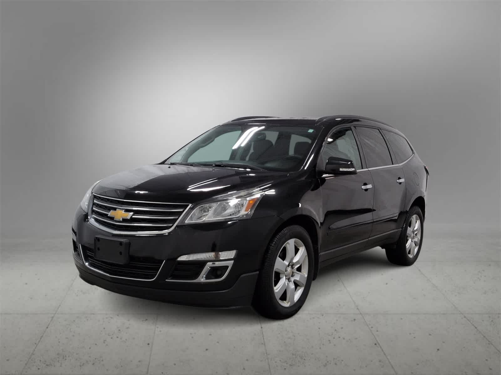 2017 Chevrolet Traverse LT -
                  Farmington Hills, MI