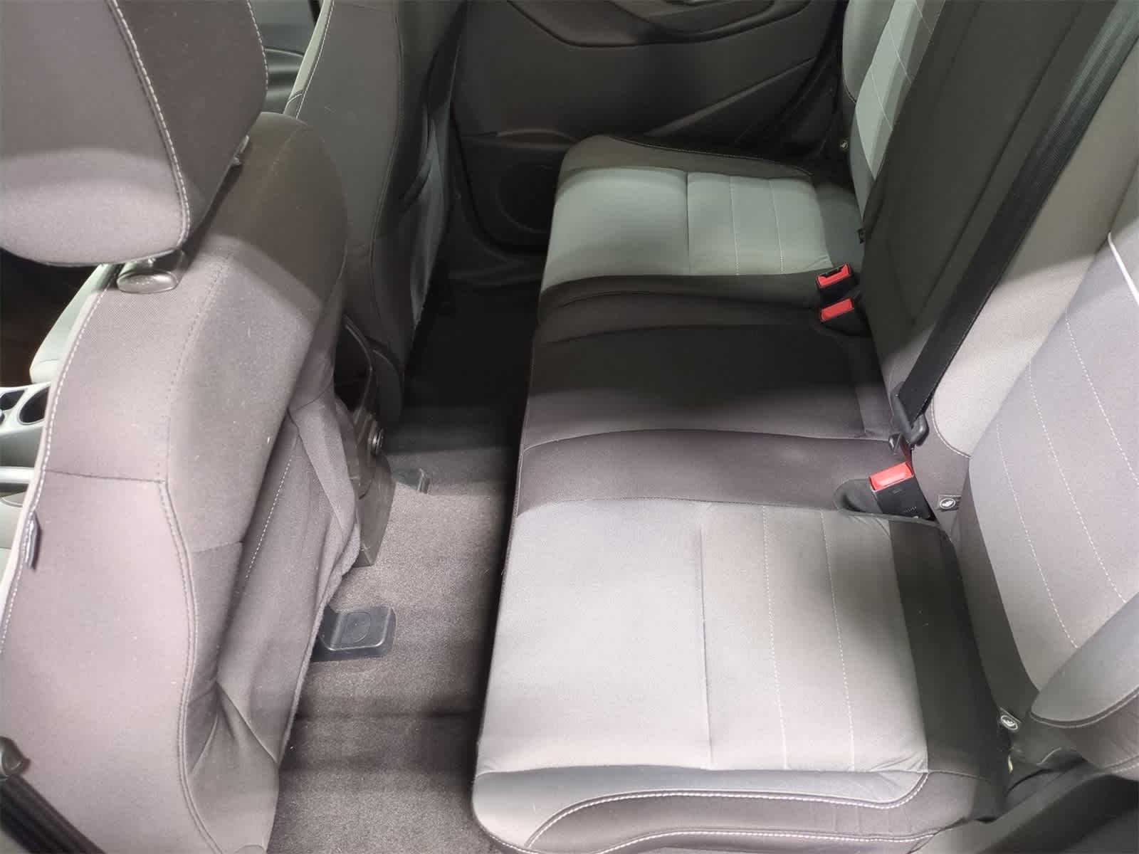 Thumbnail: 2015 Ford Escape - 20
