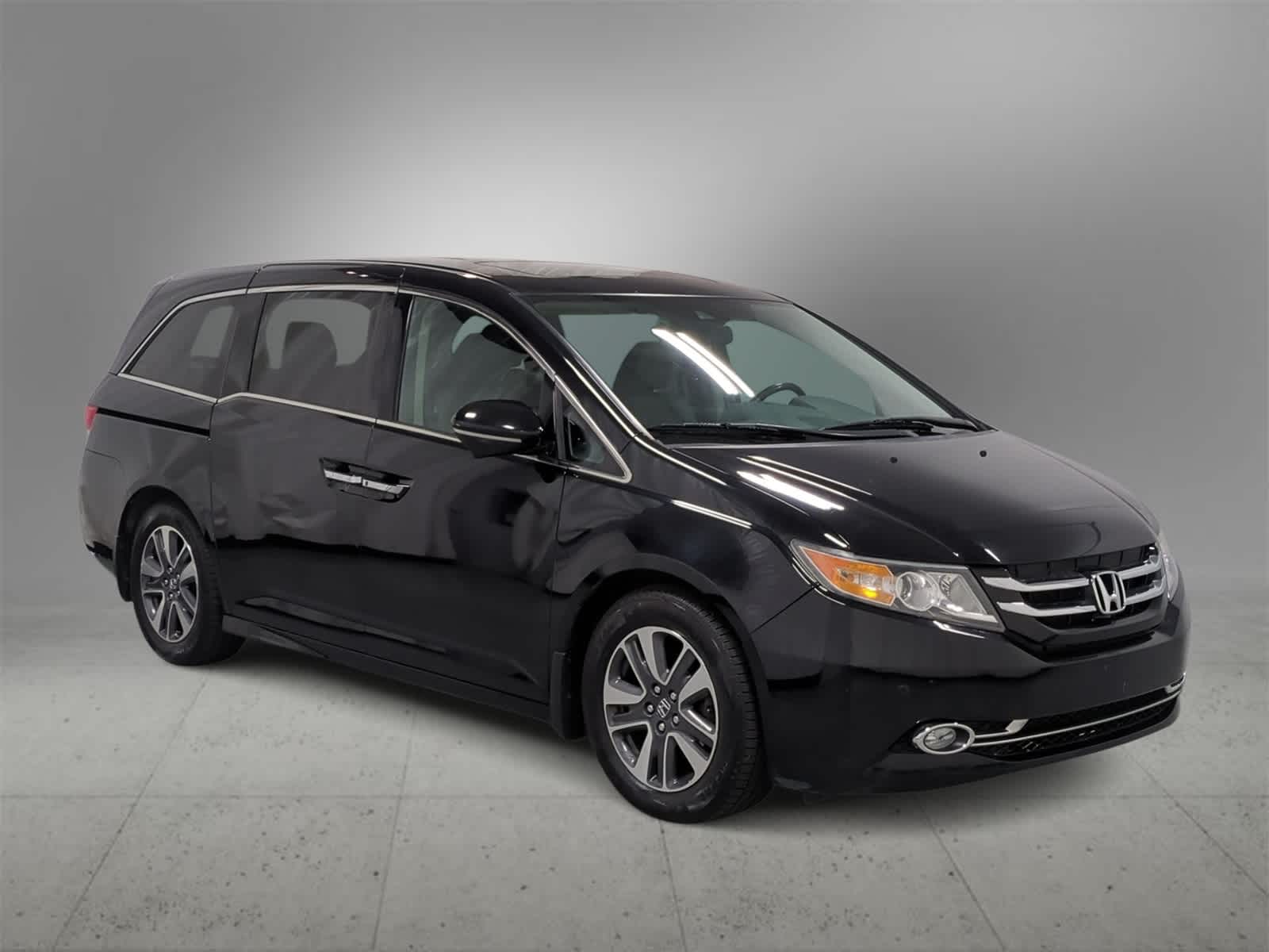 Thumbnail: 2016 Honda Odyssey - 2