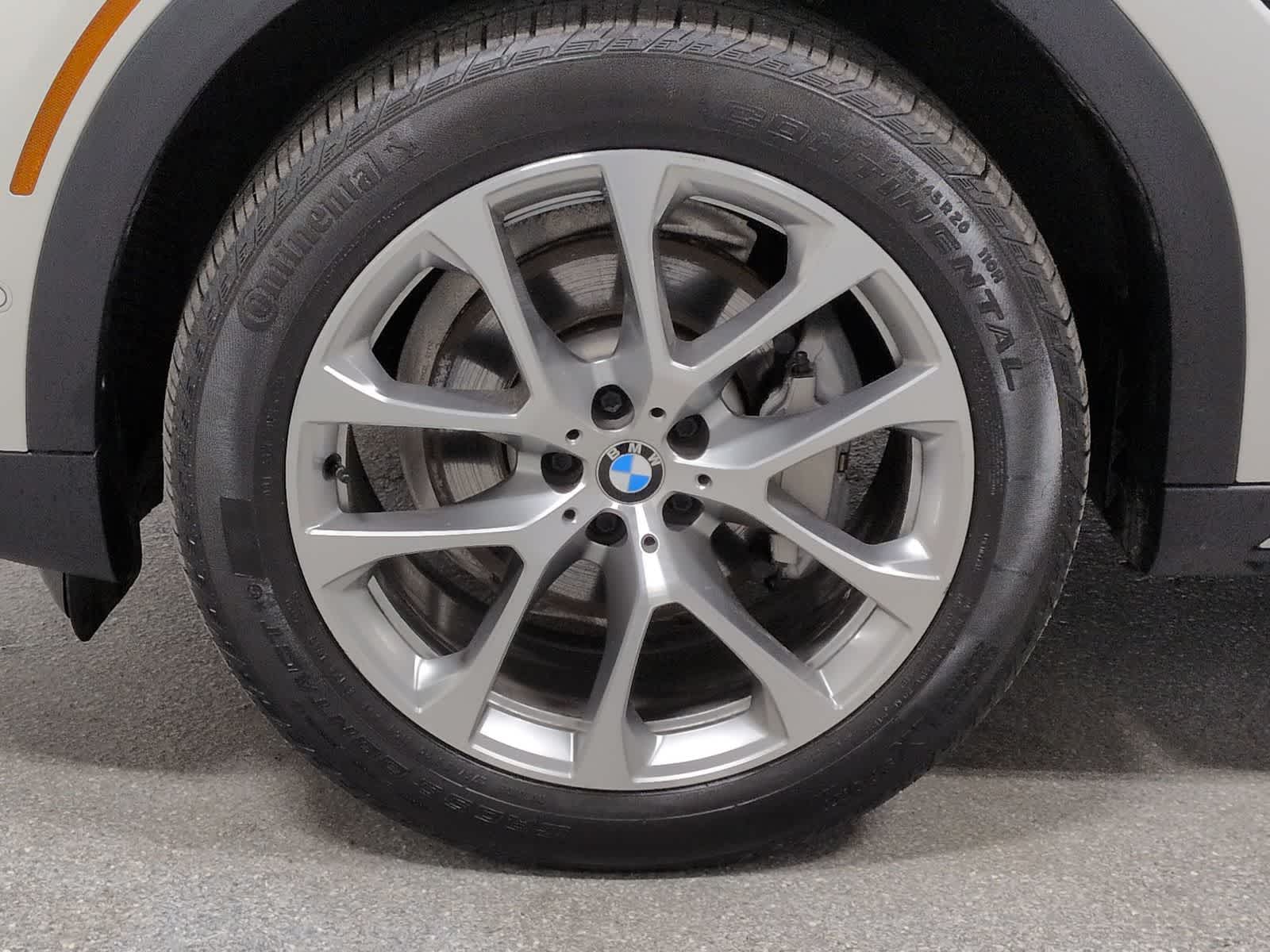 Thumbnail: 2022 BMW X6 - 14