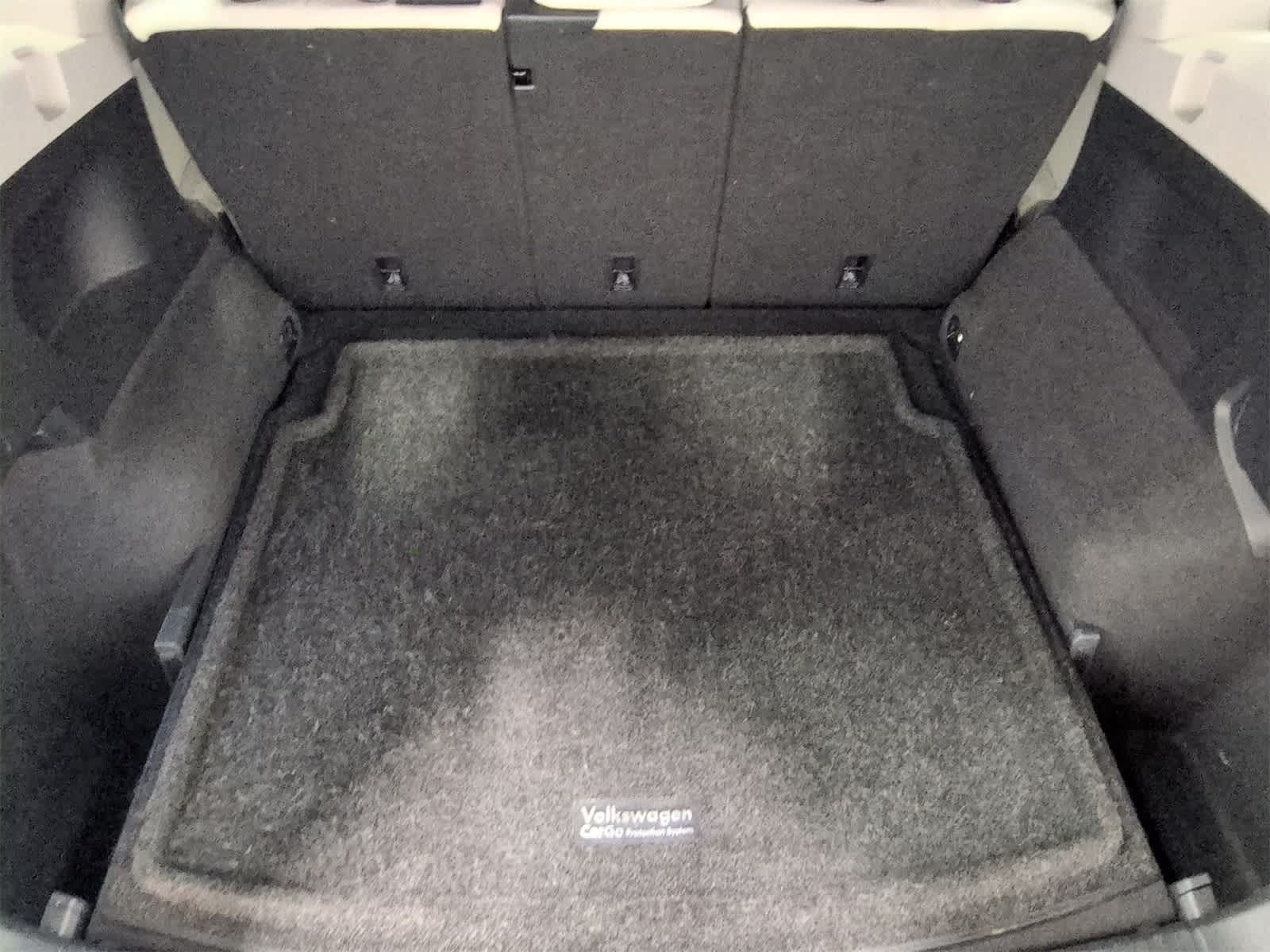 Thumbnail: 2022 Volkswagen Tiguan - 33