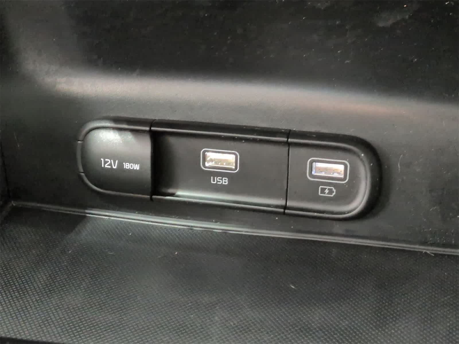 Thumbnail: 2023 Kia K5 - 33