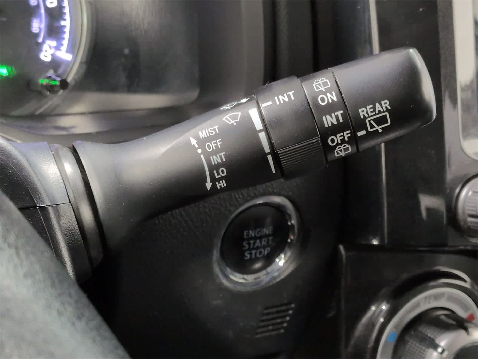 Thumbnail: 2021 Toyota 4Runner - 28