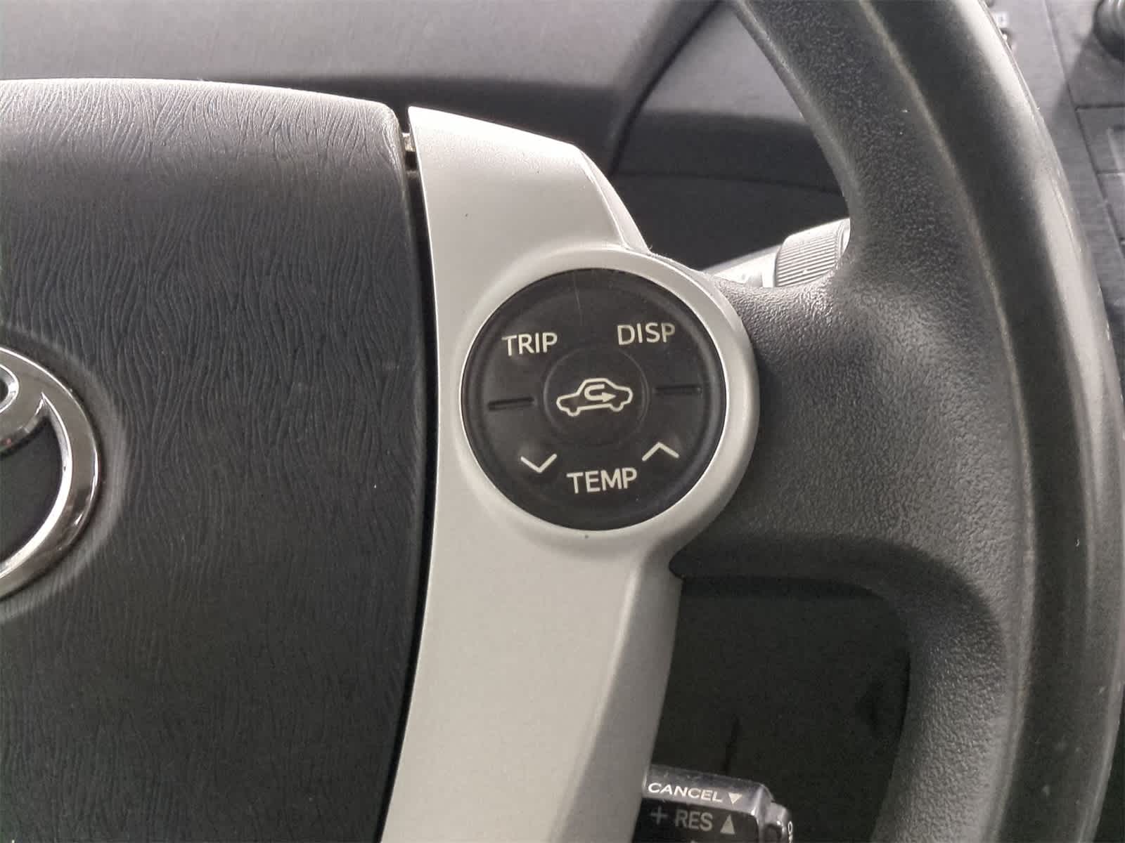 Thumbnail: 2010 Toyota Prius - 25