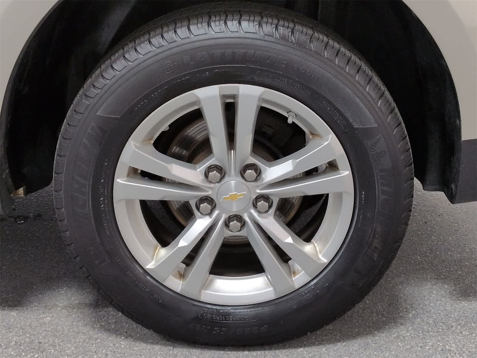 Thumbnail: 2015 Chevrolet Equinox - 14