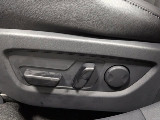 Thumbnail: 2026 Mazda CX-50 - 18