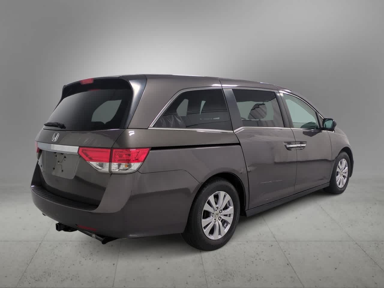 Thumbnail: 2016 Honda Odyssey - 8