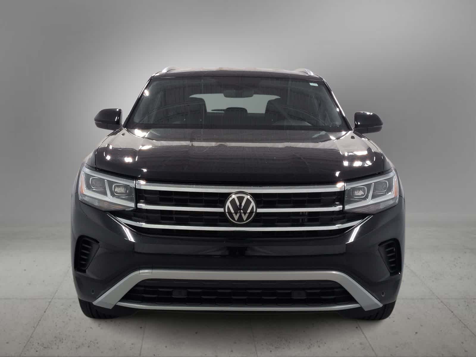 Thumbnail: 2023 Volkswagen Atlas - 3