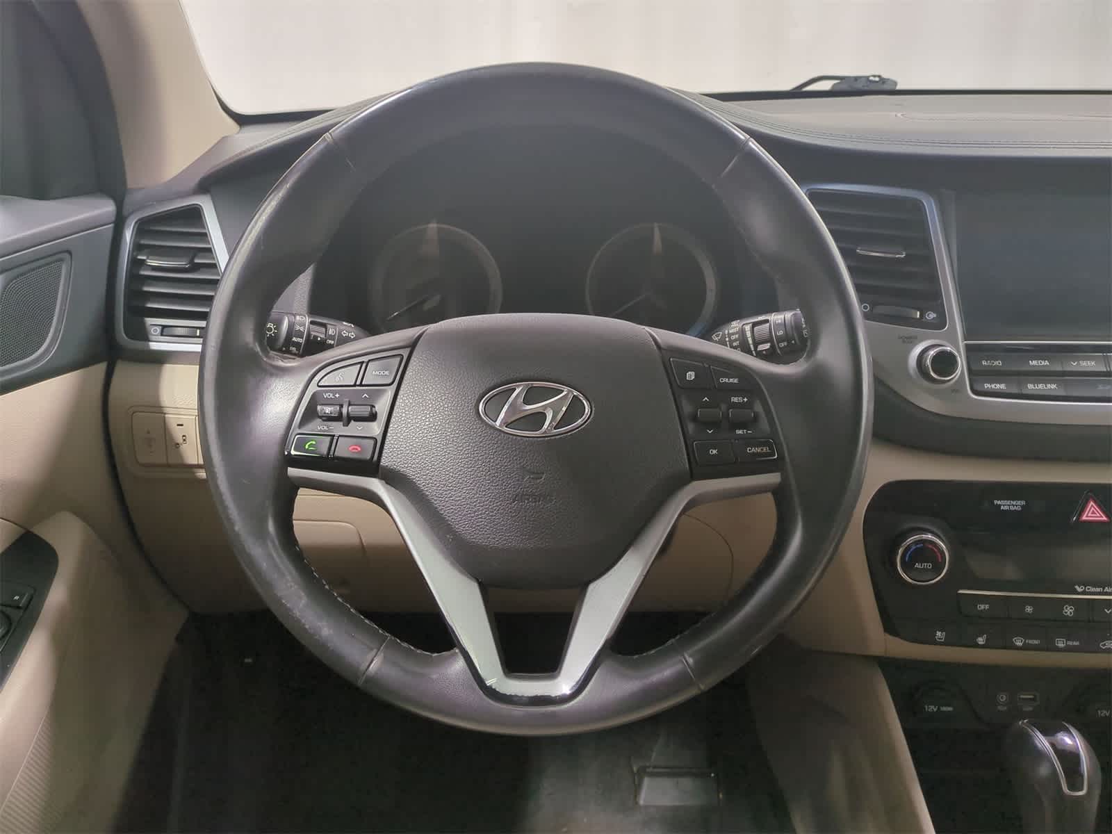 Thumbnail: 2017 Hyundai Tucson - 25