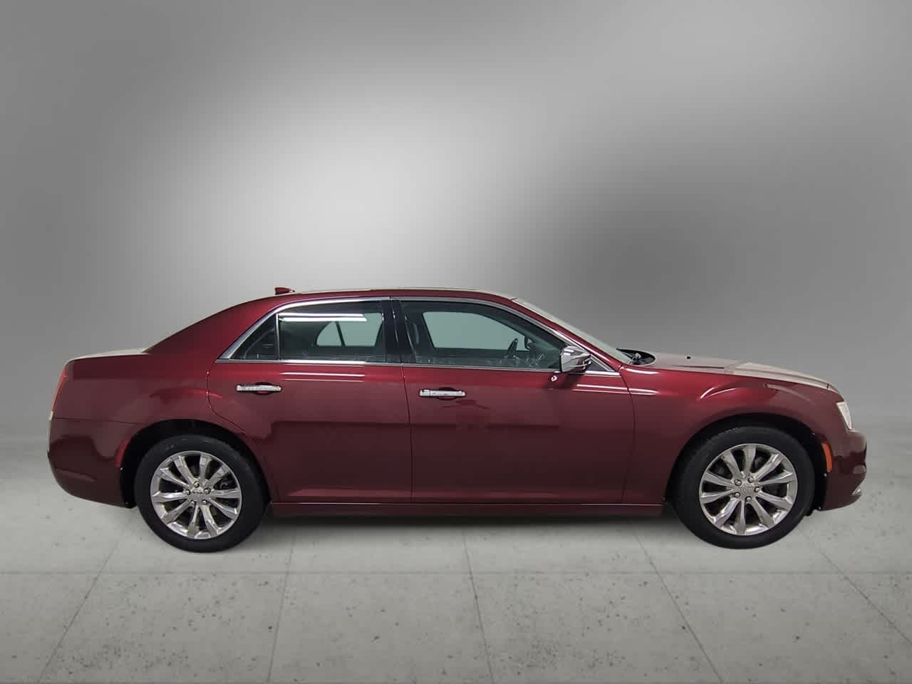 Thumbnail: 2019 Chrysler 300 - 9