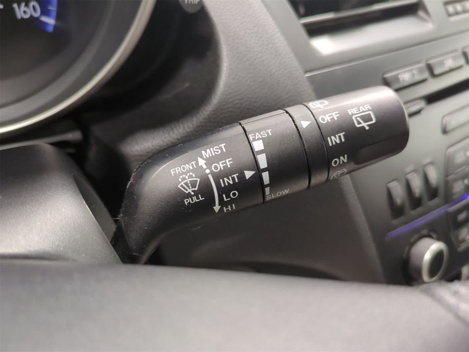 Thumbnail: 2012 Mazda Mazda3 - 28