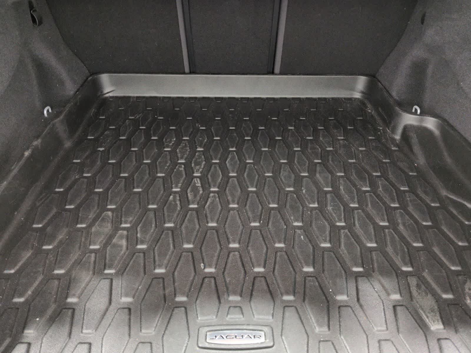 Thumbnail: 2018 Jaguar XE - 37