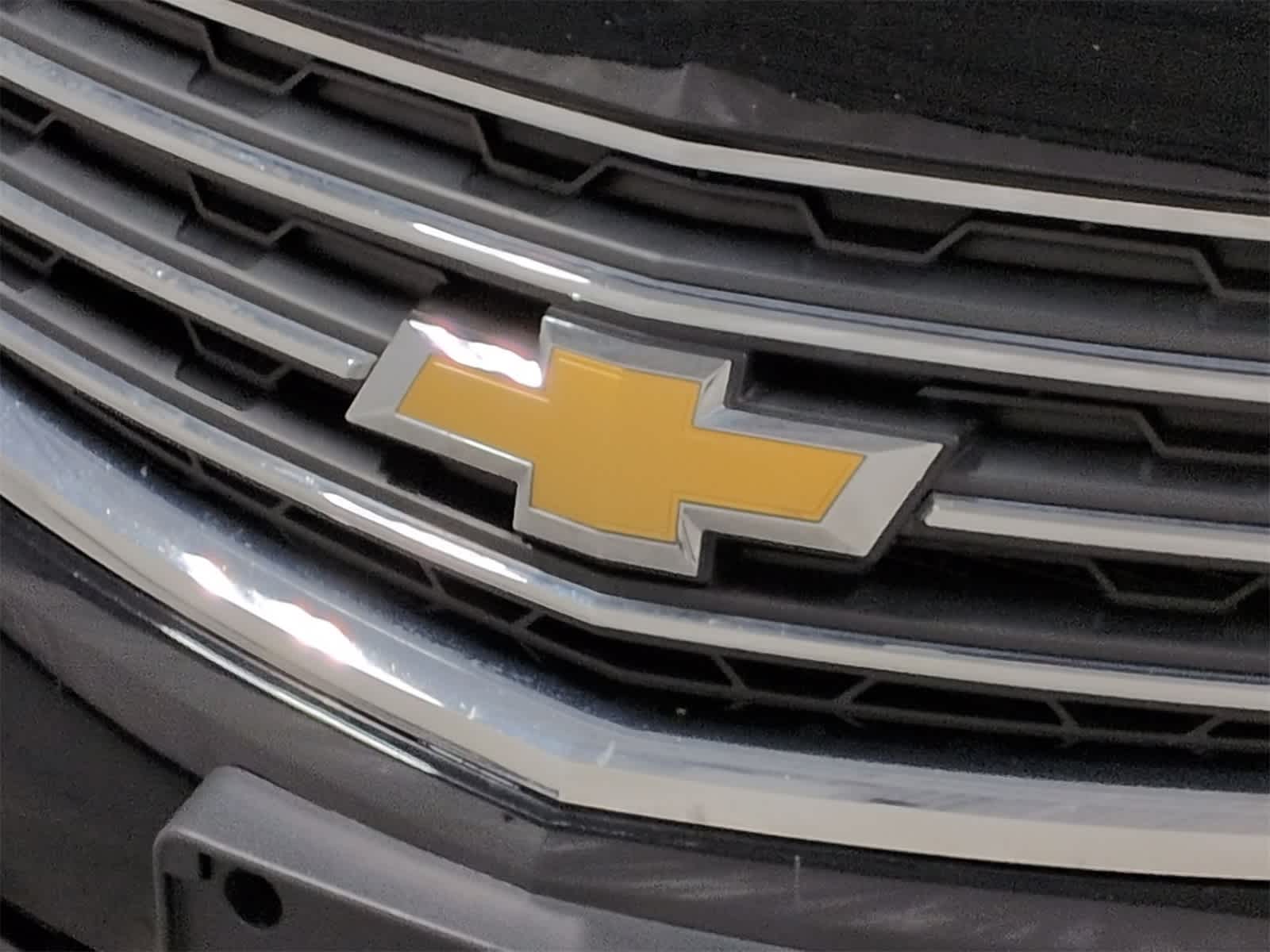 Thumbnail: 2017 Chevrolet Traverse - 12