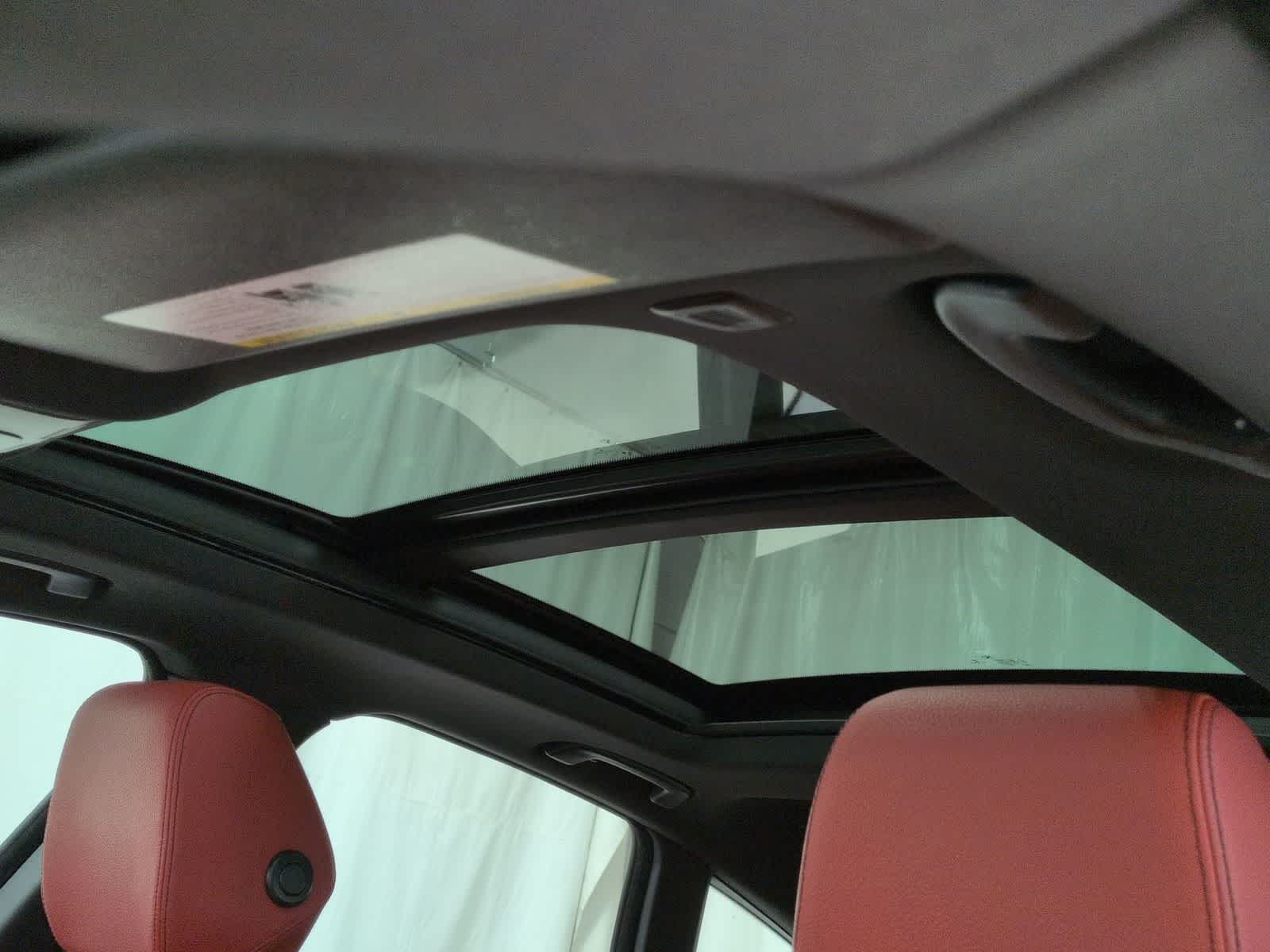 Thumbnail: 2016 BMW 3 Series - 20