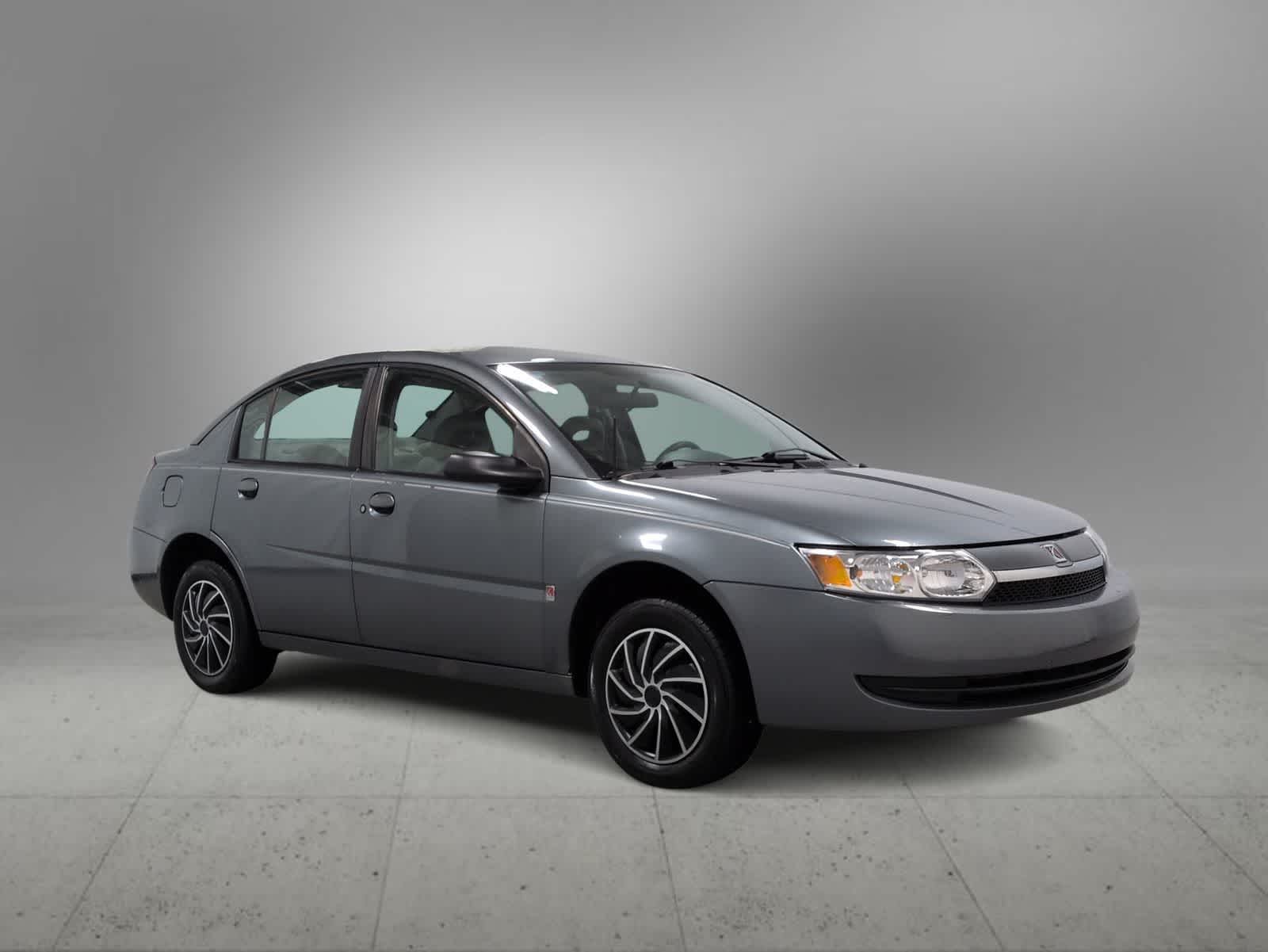 Thumbnail: 2004 Saturn Ion - 2