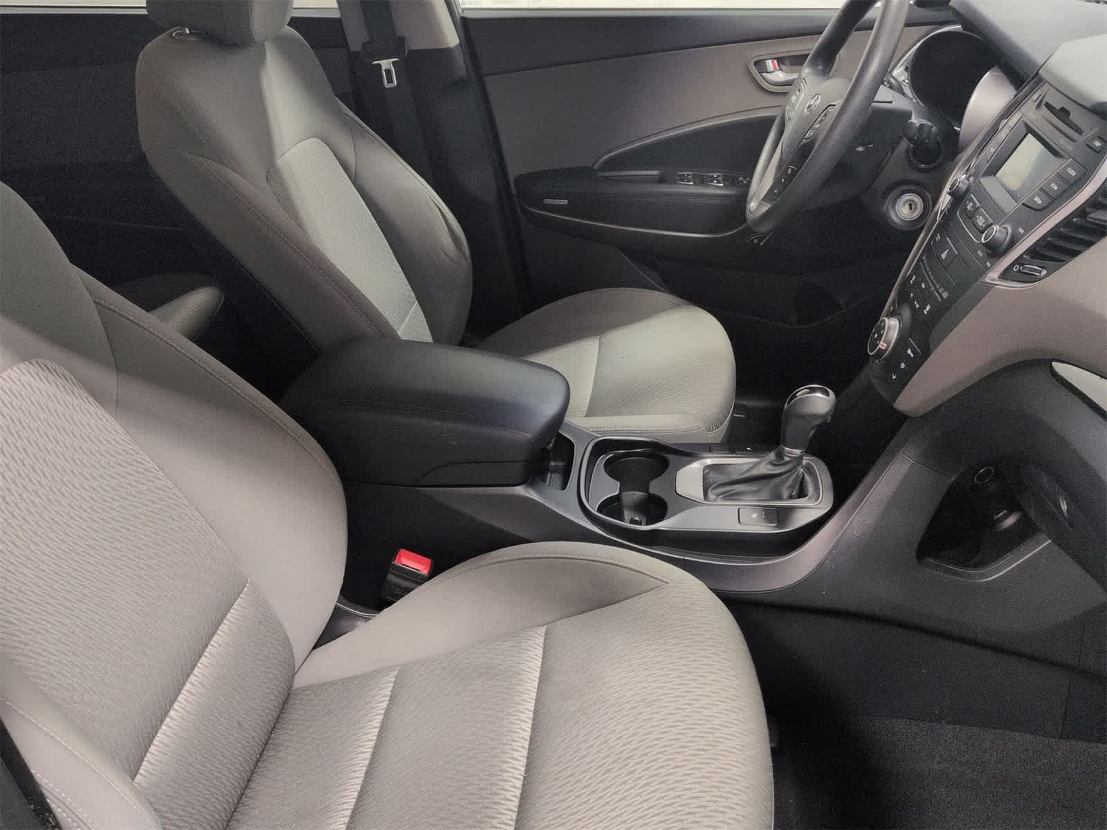 Thumbnail: 2015 Hyundai Santa Fe - 22