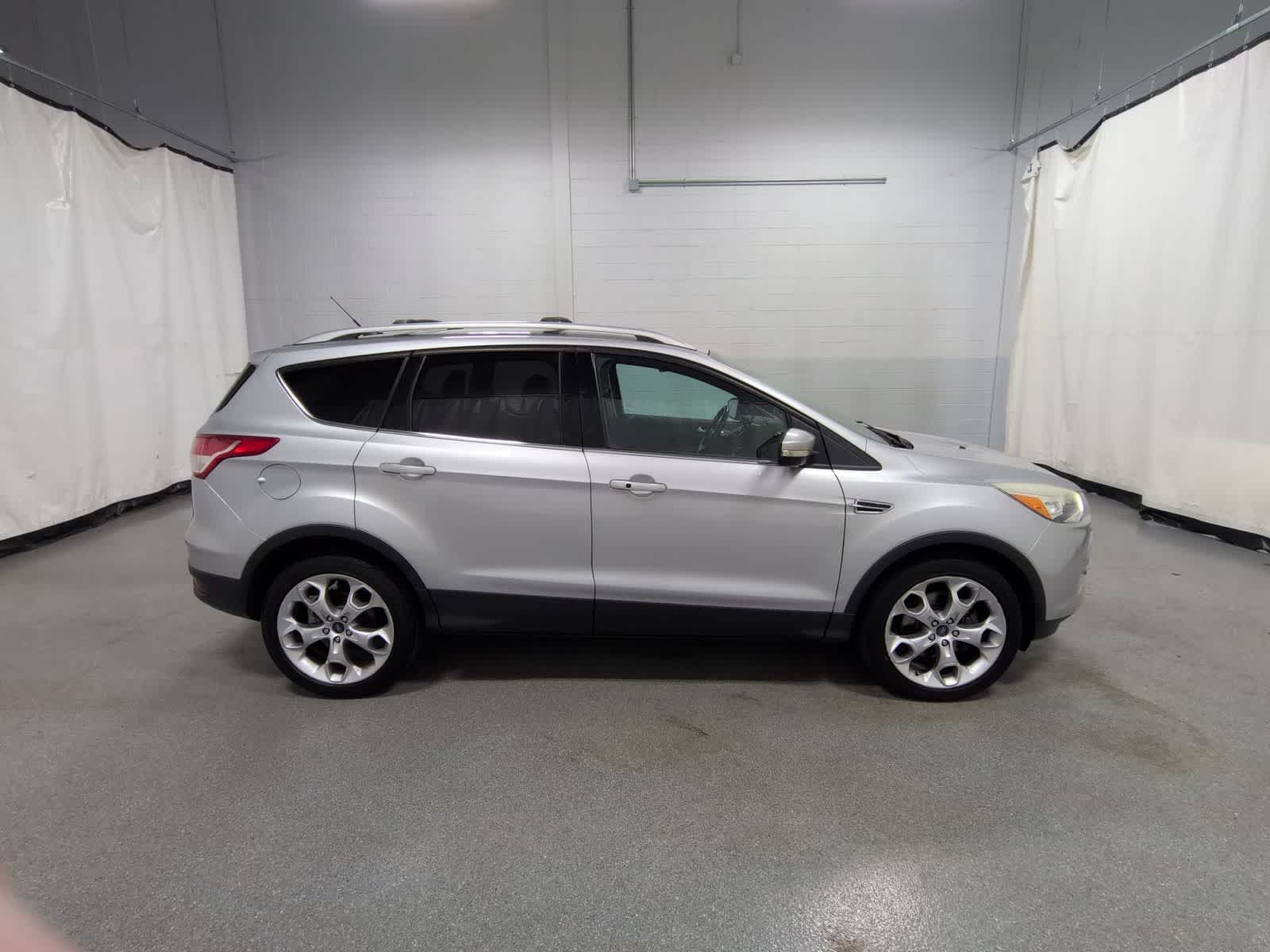 Thumbnail: 2013 Ford Escape - 9