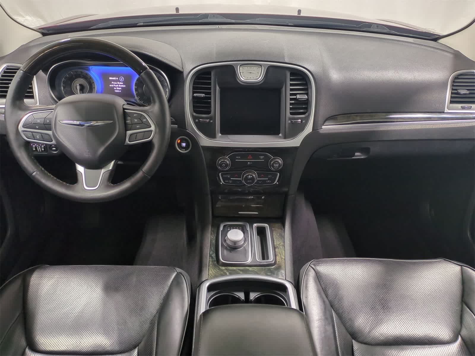 Thumbnail: 2019 Chrysler 300 - 16