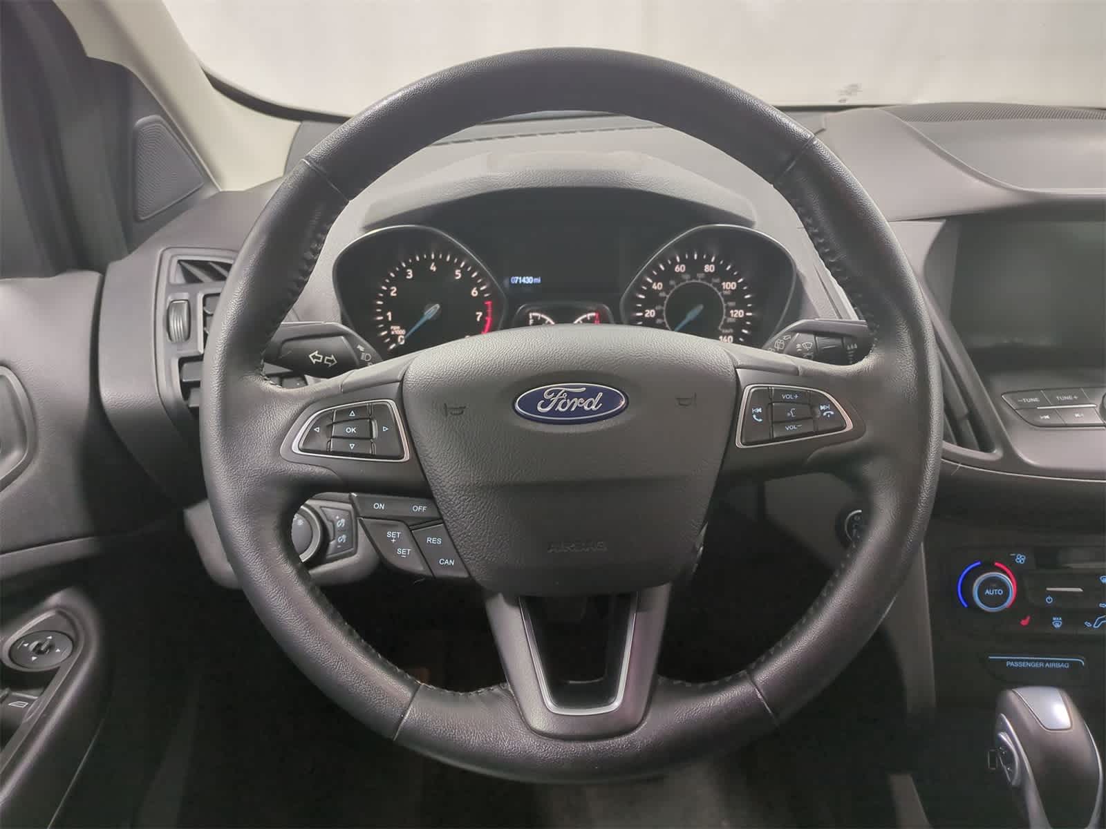 Thumbnail: 2019 Ford Escape - 23